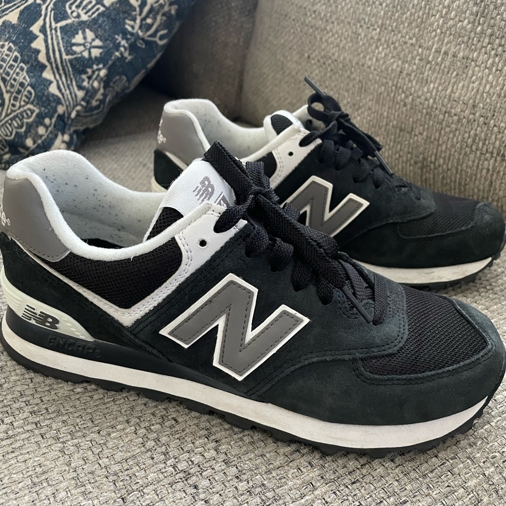 New Balance Women’s 8 1/2